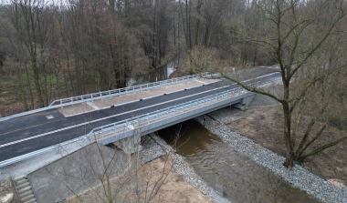 Zapraszamy do głosowania w konkursie „Modernizacja Roku & Budowa XXI w.” na zadanie: Przebudowa mostu w ciągu drogi powiatowej nr 4713 E nad rzeką Struga Węglewska w miejscowości Węglewice wraz z drogą dojazdową